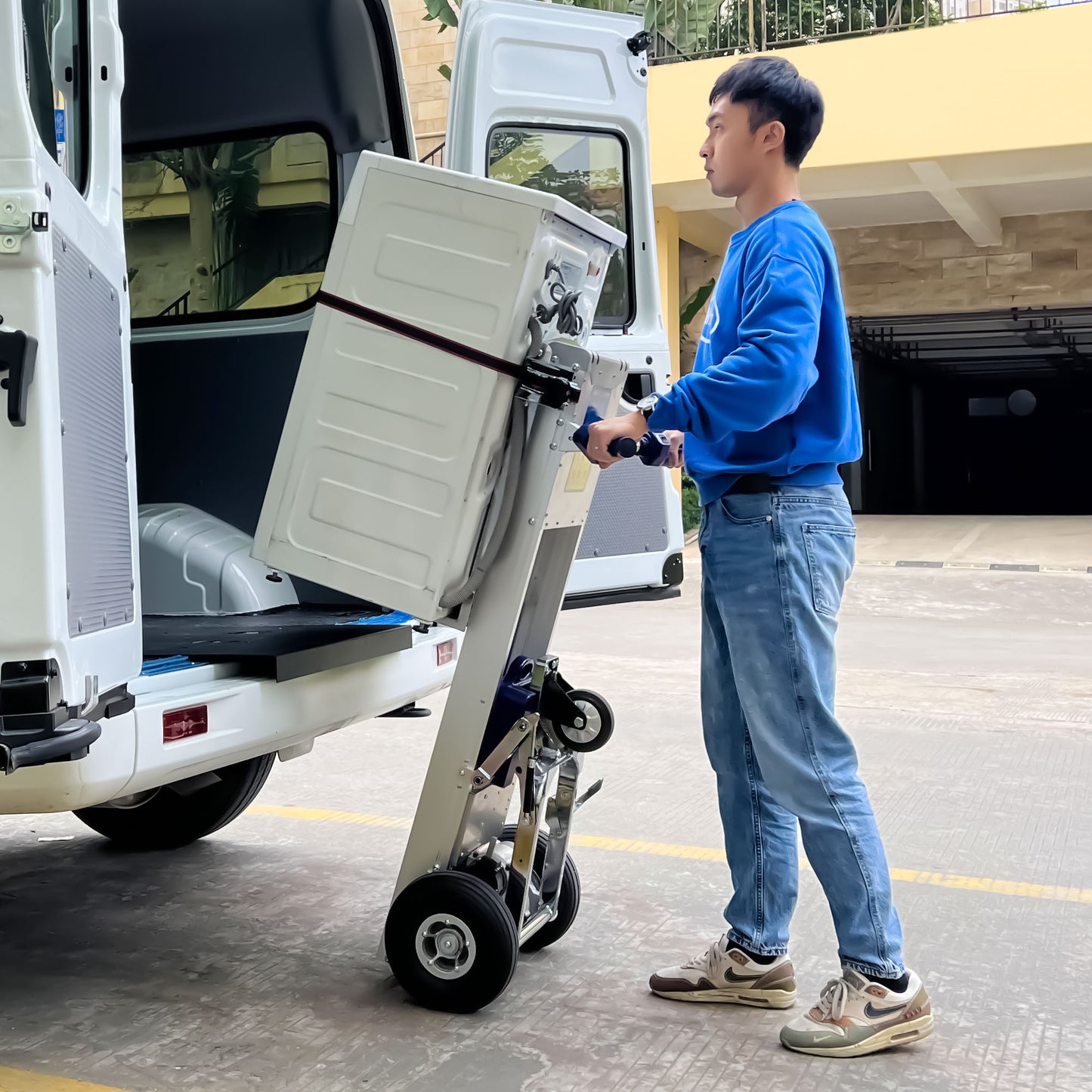 375 lbs Motorized Hand Truck LFC170F3